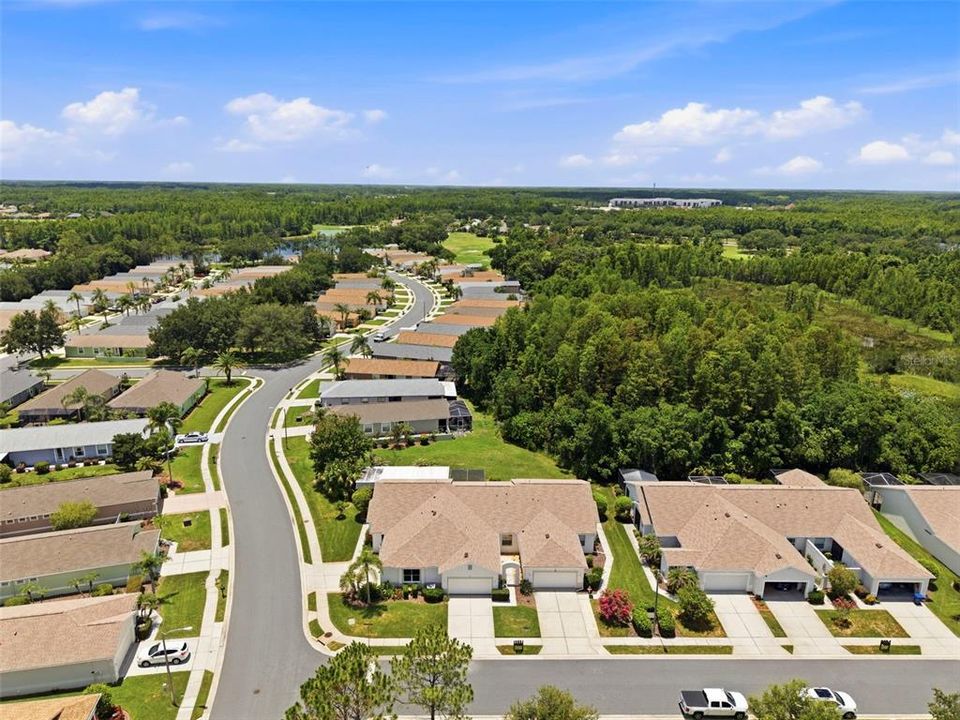 For Sale: $259,900 (2 beds, 2 baths, 1332 Square Feet)