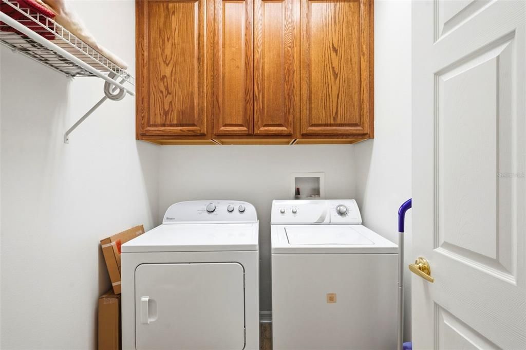 For Sale: $259,900 (2 beds, 2 baths, 1332 Square Feet)