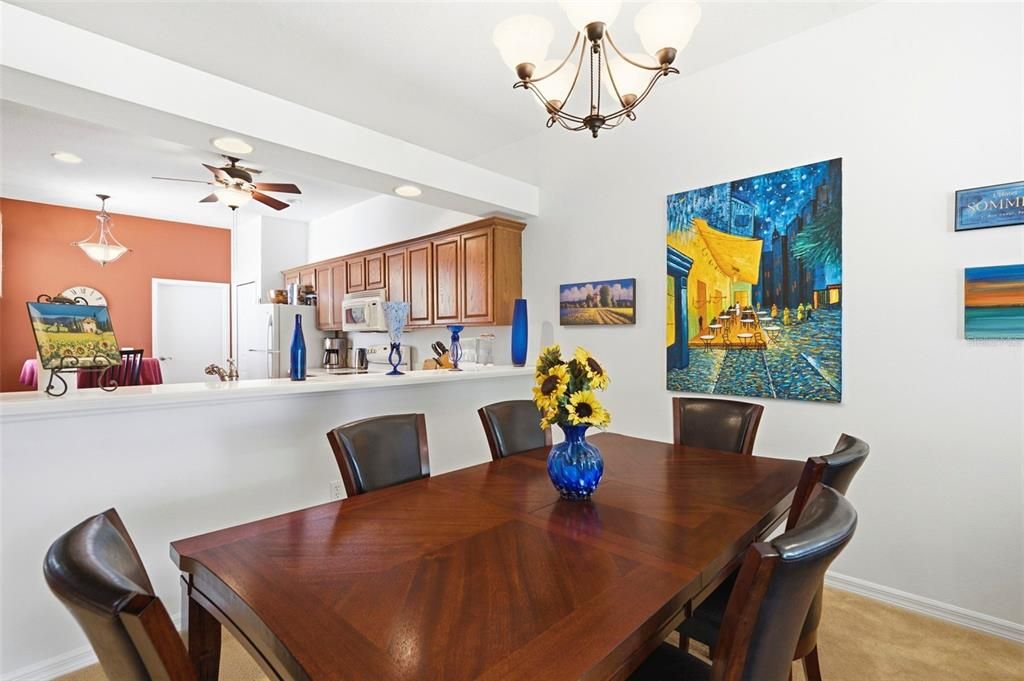 For Sale: $259,900 (2 beds, 2 baths, 1332 Square Feet)