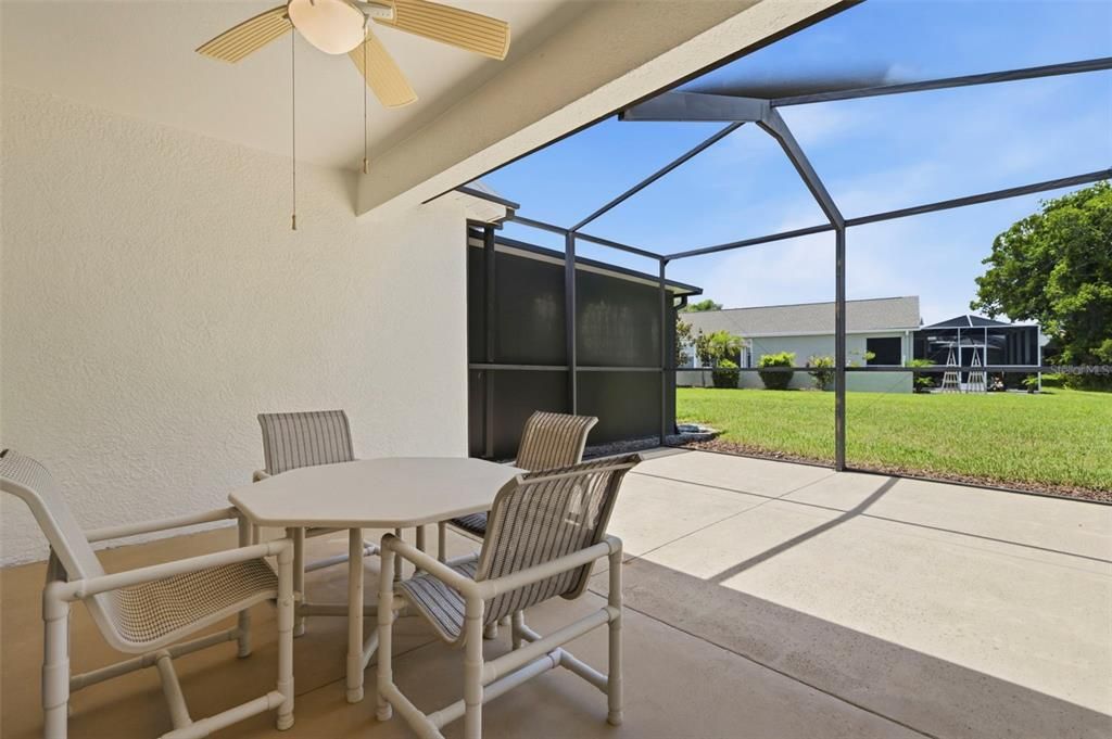 For Sale: $259,900 (2 beds, 2 baths, 1332 Square Feet)