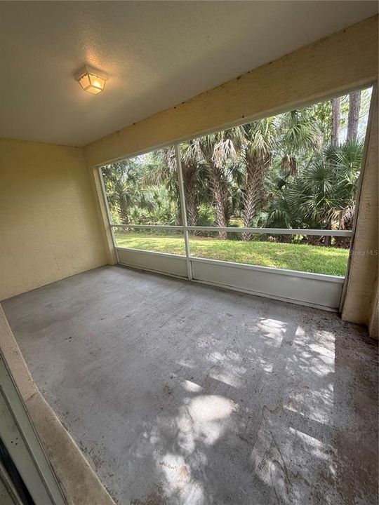 For Rent: $1,700 (3 beds, 2 baths, 1275 Square Feet)