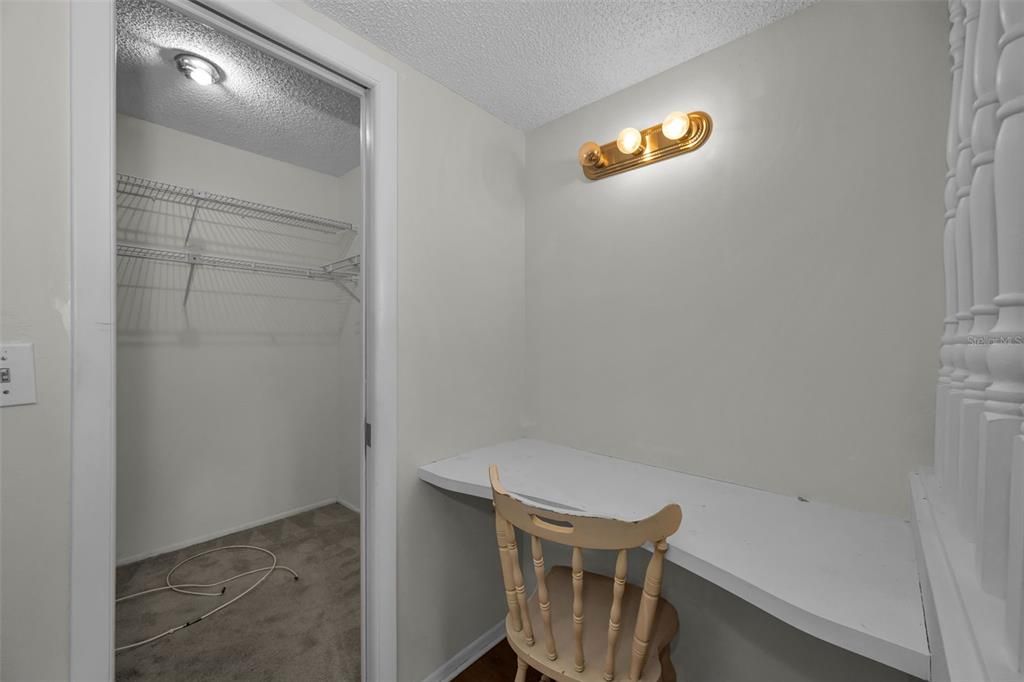 В аренду: $1,800 (2 спален, 2 ванн, 956 Квадратных фут)