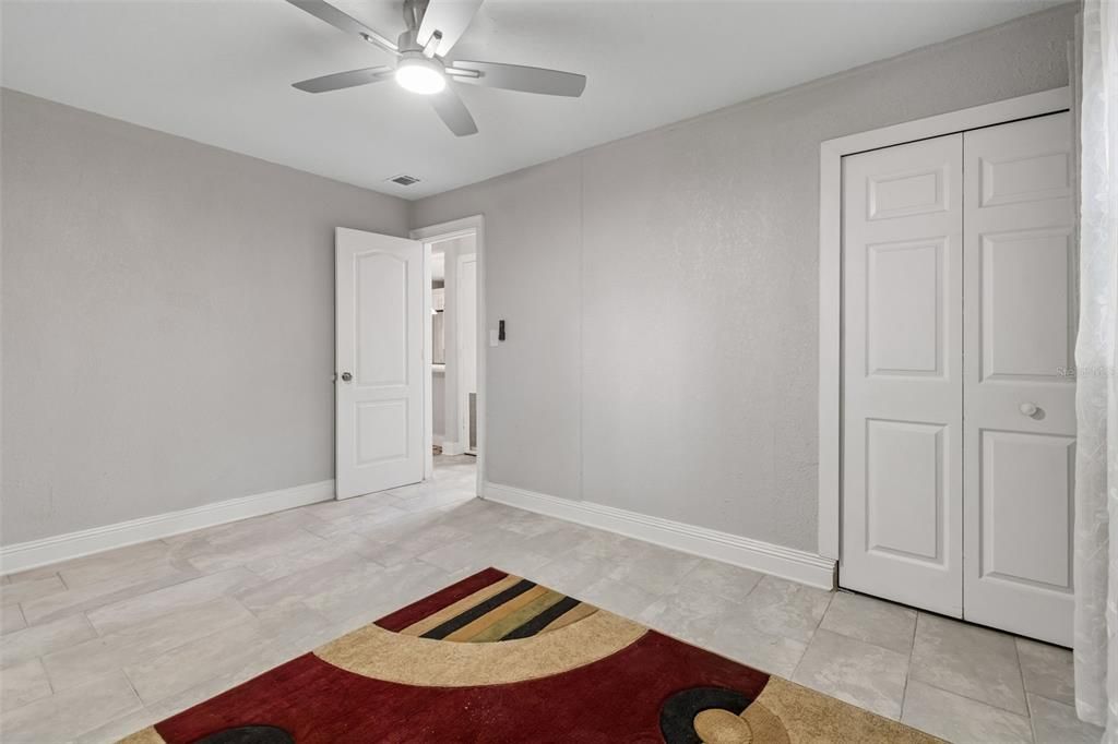 For Sale: $335,000 (4 beds, 2 baths, 1183 Square Feet)