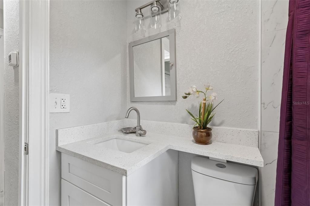 For Sale: $335,000 (4 beds, 2 baths, 1183 Square Feet)