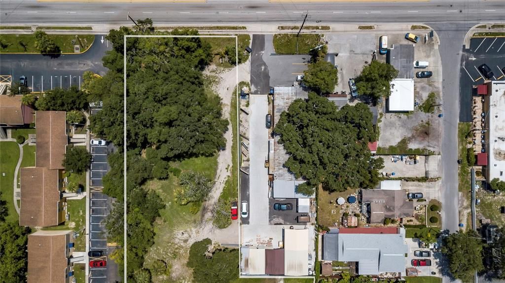 For Sale: $1,300,000 (1.54 acres)