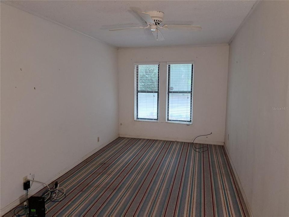For Sale: $295,000 (3 beds, 2 baths, 1835 Square Feet)