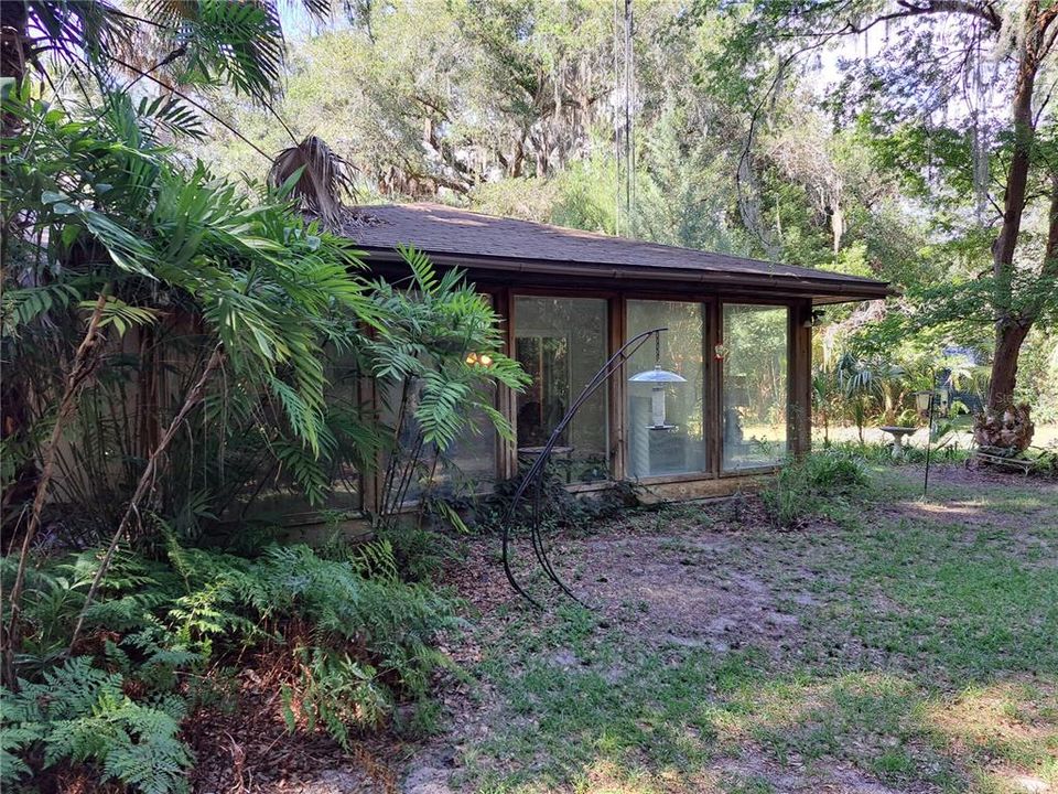 For Sale: $300,000 (3 beds, 2 baths, 1835 Square Feet)