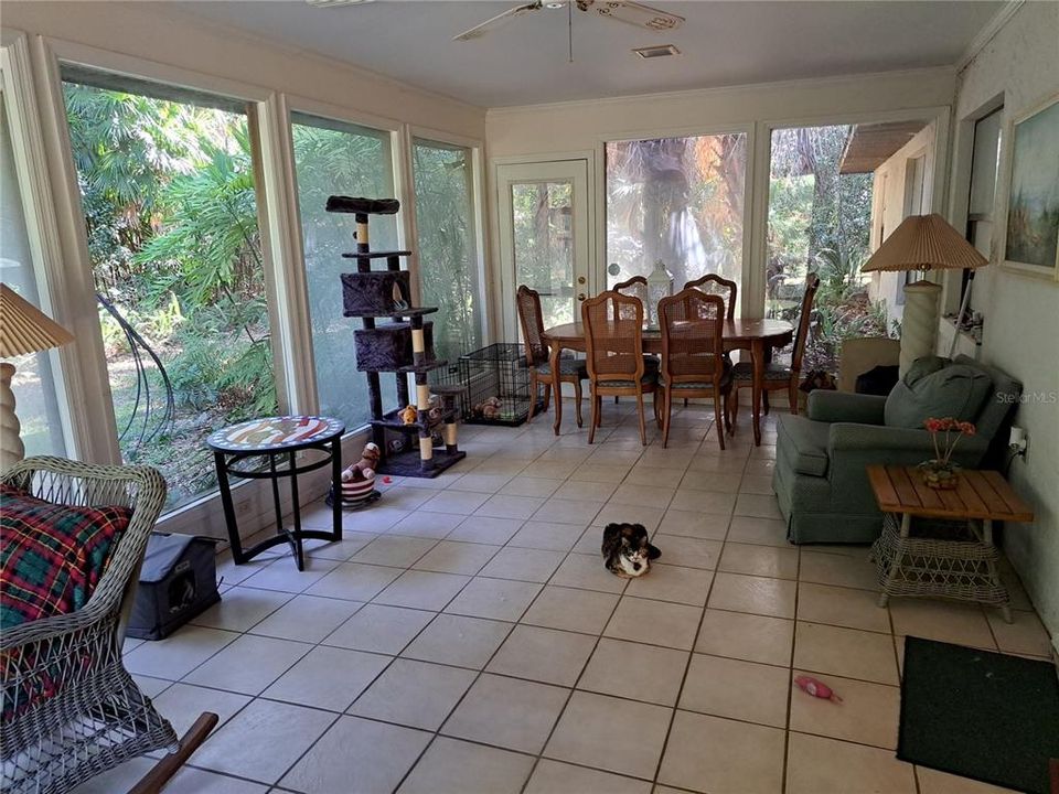 For Sale: $300,000 (3 beds, 2 baths, 1835 Square Feet)