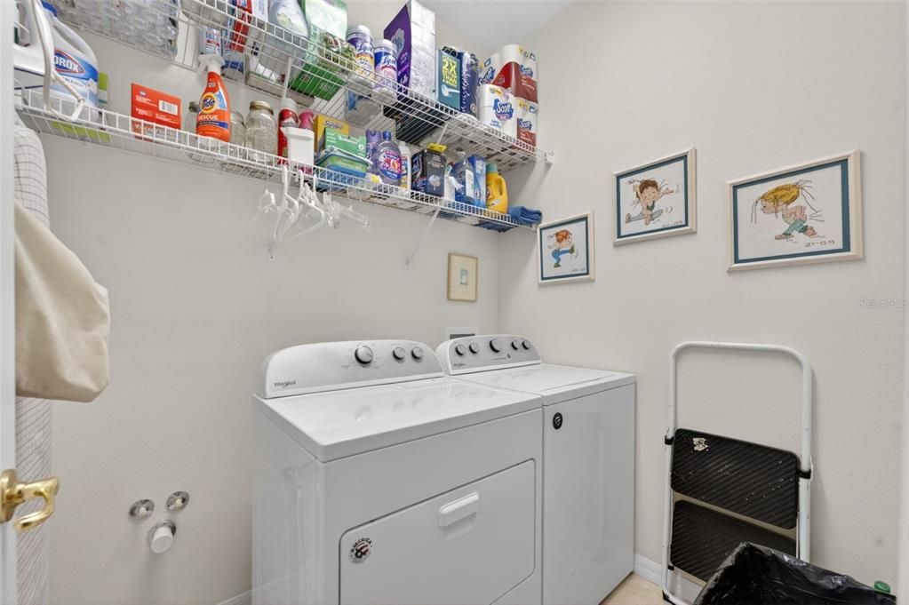 Active With Contract: $520,000 (4 beds, 2 baths, 2236 Square Feet)