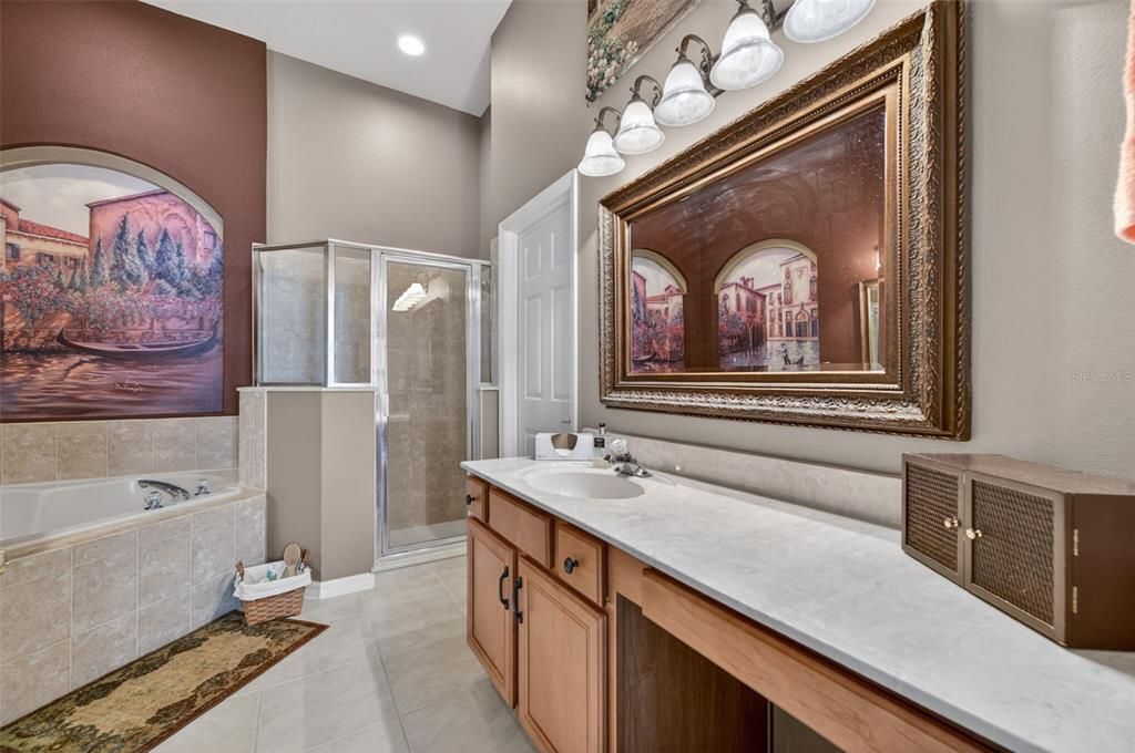 Active With Contract: $520,000 (4 beds, 2 baths, 2236 Square Feet)