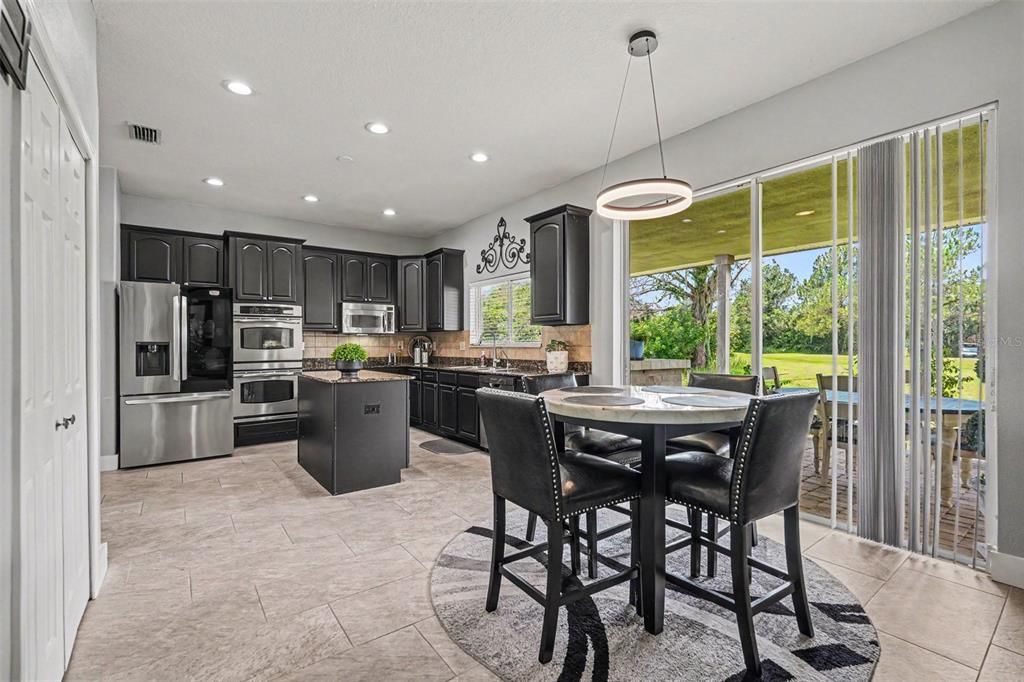 For Sale: $575,000 (4 beds, 2 baths, 3300 Square Feet)