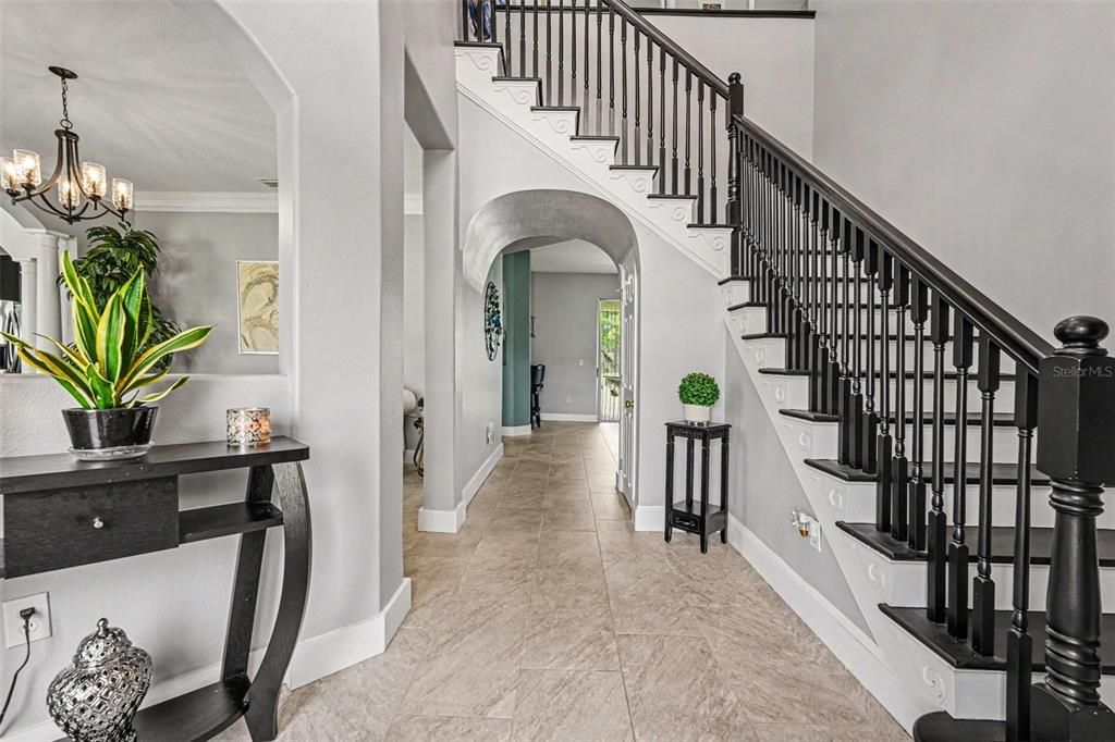 For Sale: $575,000 (4 beds, 2 baths, 3300 Square Feet)