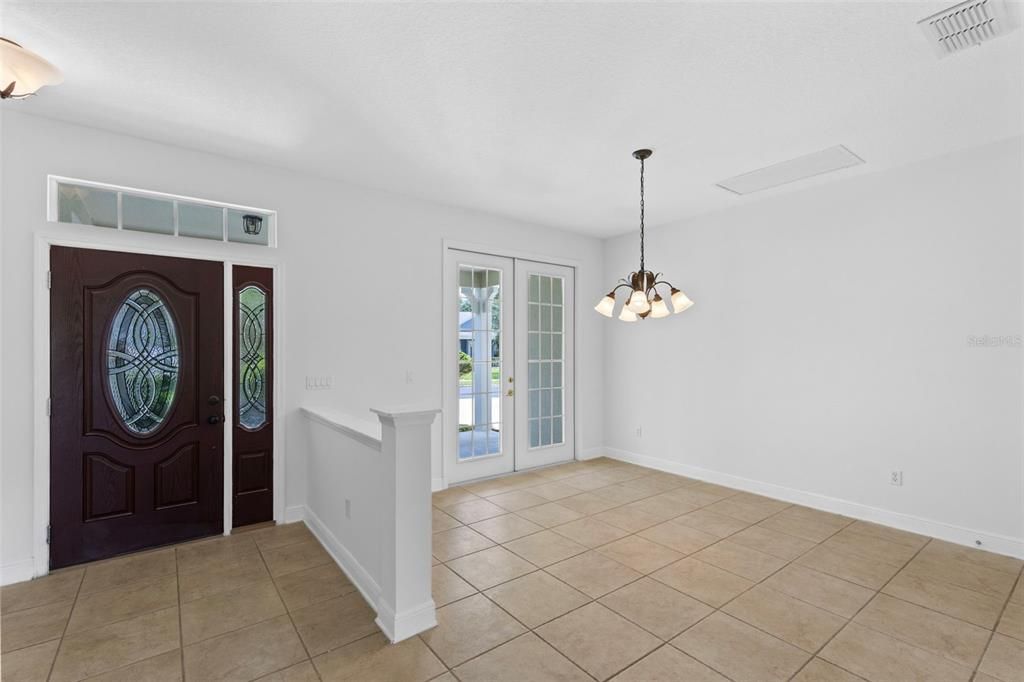 For Sale: $749,900 (4 beds, 3 baths, 2665 Square Feet)