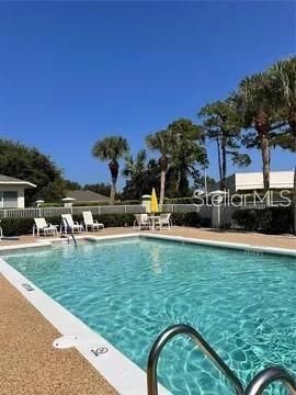 For Rent: $1,950 (3 beds, 2 baths, 1369 Square Feet)