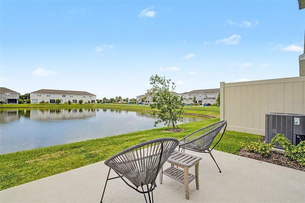 For Sale: $315,000 (3 beds, 2 baths, 1555 Square Feet)