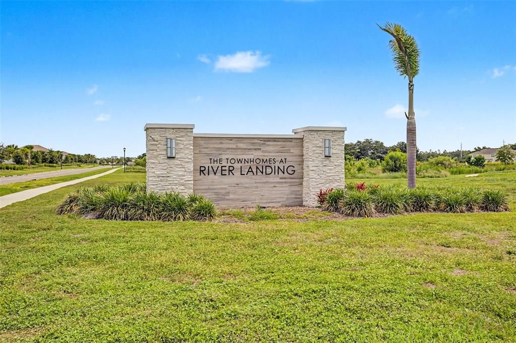 For Sale: $315,000 (3 beds, 2 baths, 1555 Square Feet)