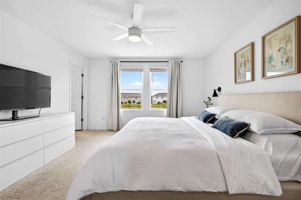 For Sale: $315,000 (3 beds, 2 baths, 1555 Square Feet)