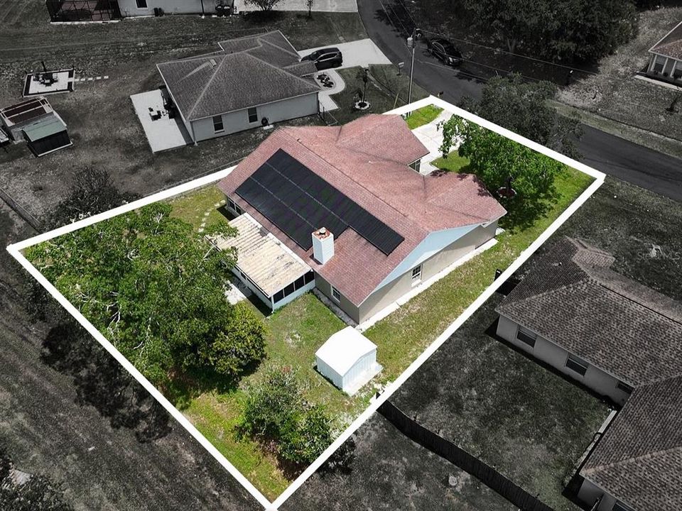 For Sale: $320,000 (4 beds, 2 baths, 1890 Square Feet)