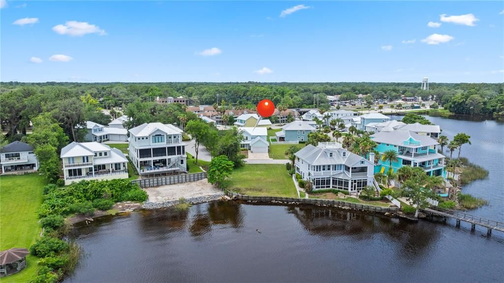 For Sale: $699,900 (5 beds, 3 baths, 2540 Square Feet)