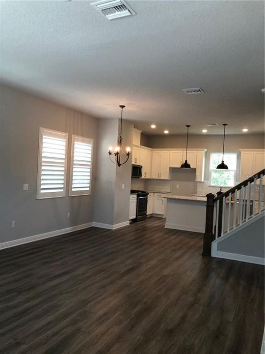For Rent: $4,500 (3 beds, 3 baths, 1818 Square Feet)