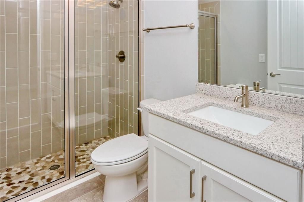 For Rent: $4,500 (3 beds, 3 baths, 1818 Square Feet)