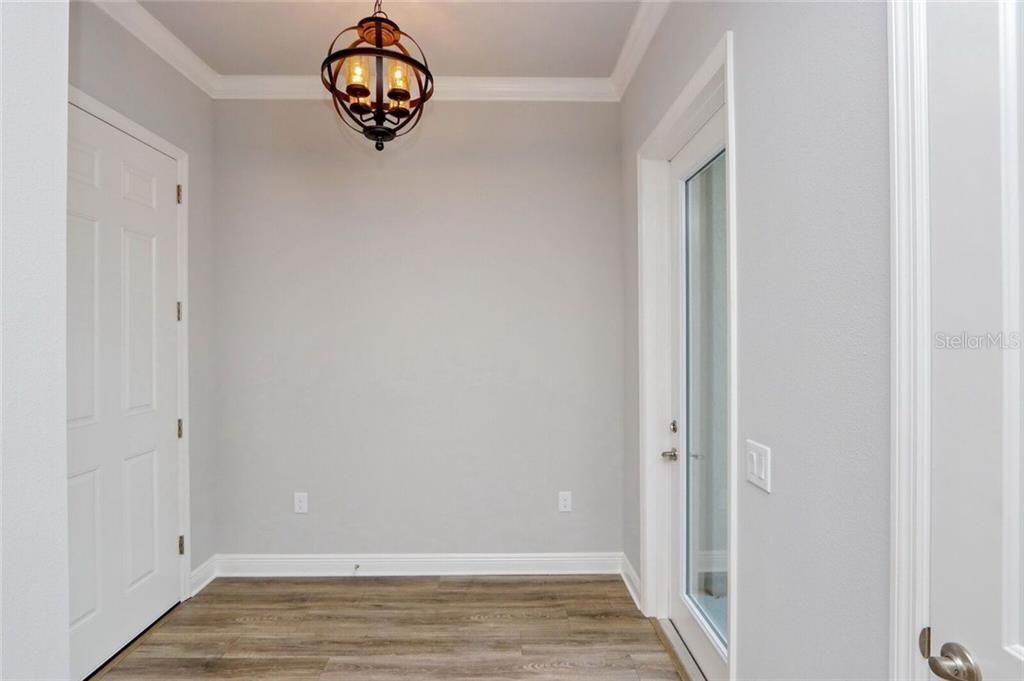 For Rent: $4,500 (3 beds, 3 baths, 1818 Square Feet)