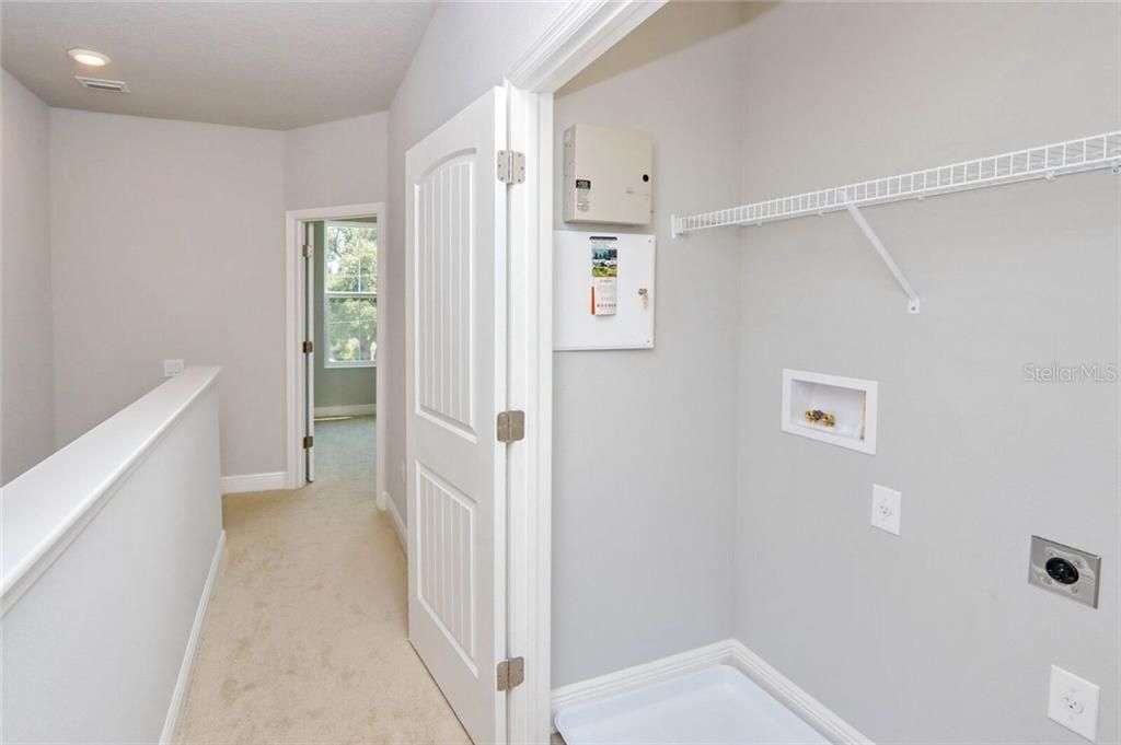 For Rent: $4,500 (3 beds, 3 baths, 1818 Square Feet)