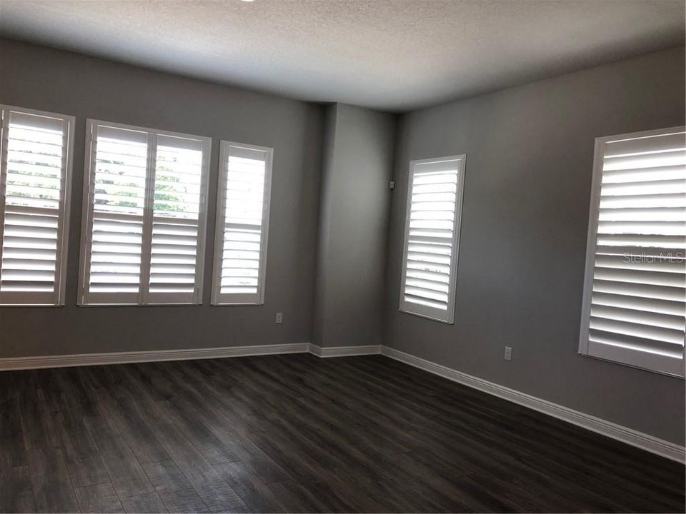 For Rent: $4,500 (3 beds, 3 baths, 1818 Square Feet)