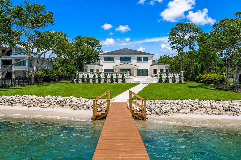 For Sale: $7,900,000 (5 beds, 5 baths, 7931 Square Feet)