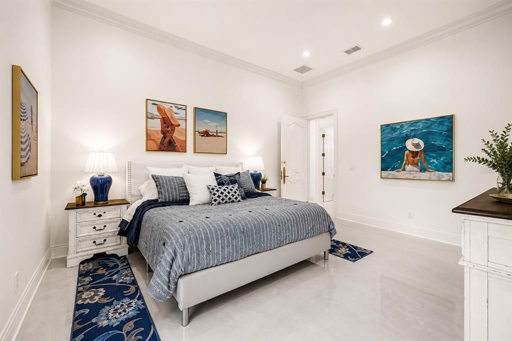 For Sale: $7,900,000 (5 beds, 5 baths, 7931 Square Feet)