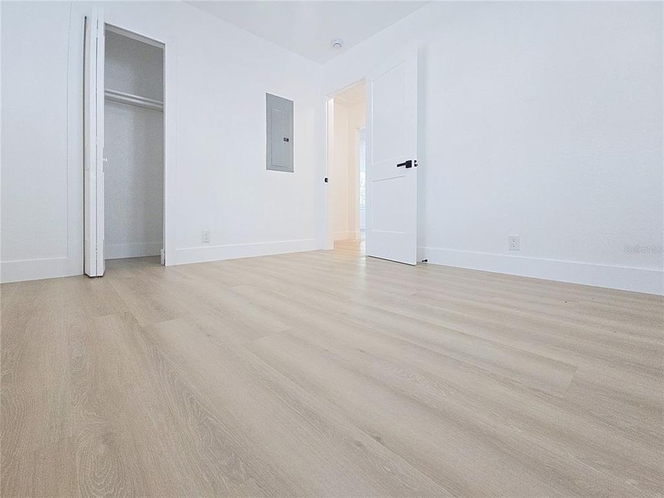 На продажу: $369,900 (3 спален, 2 ванн, 1412 Квадратных фут)
