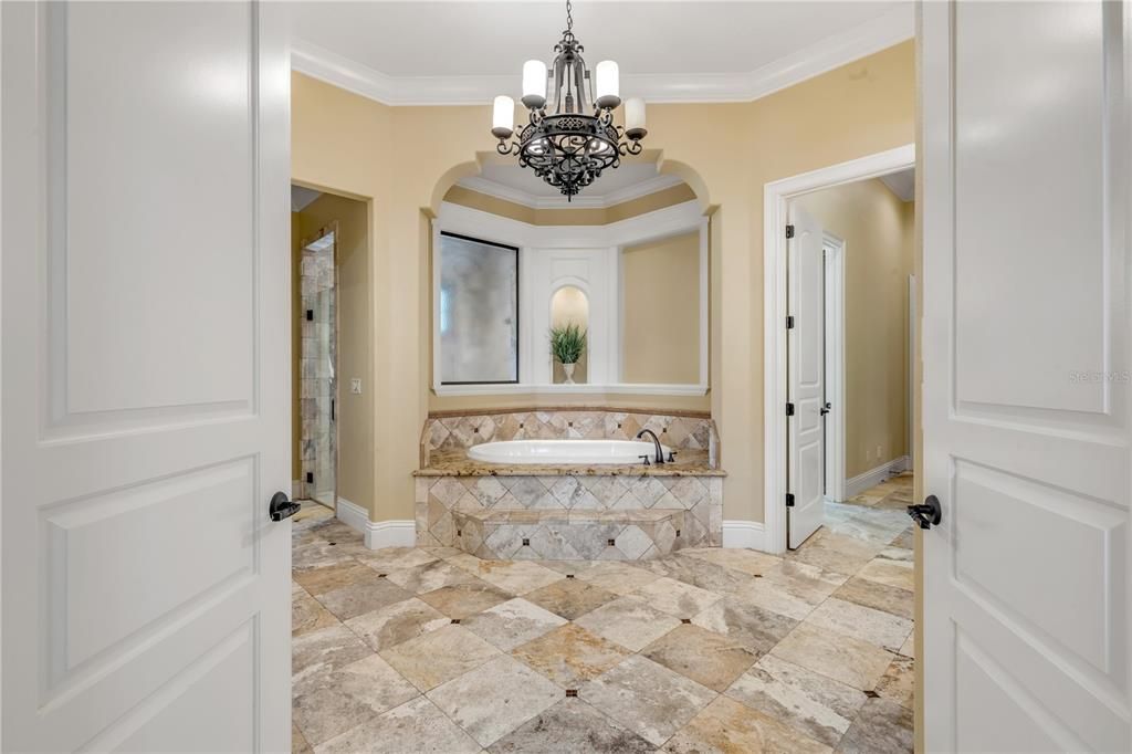 For Sale: $5,990,000 (7 beds, 5 baths, 7879 Square Feet)