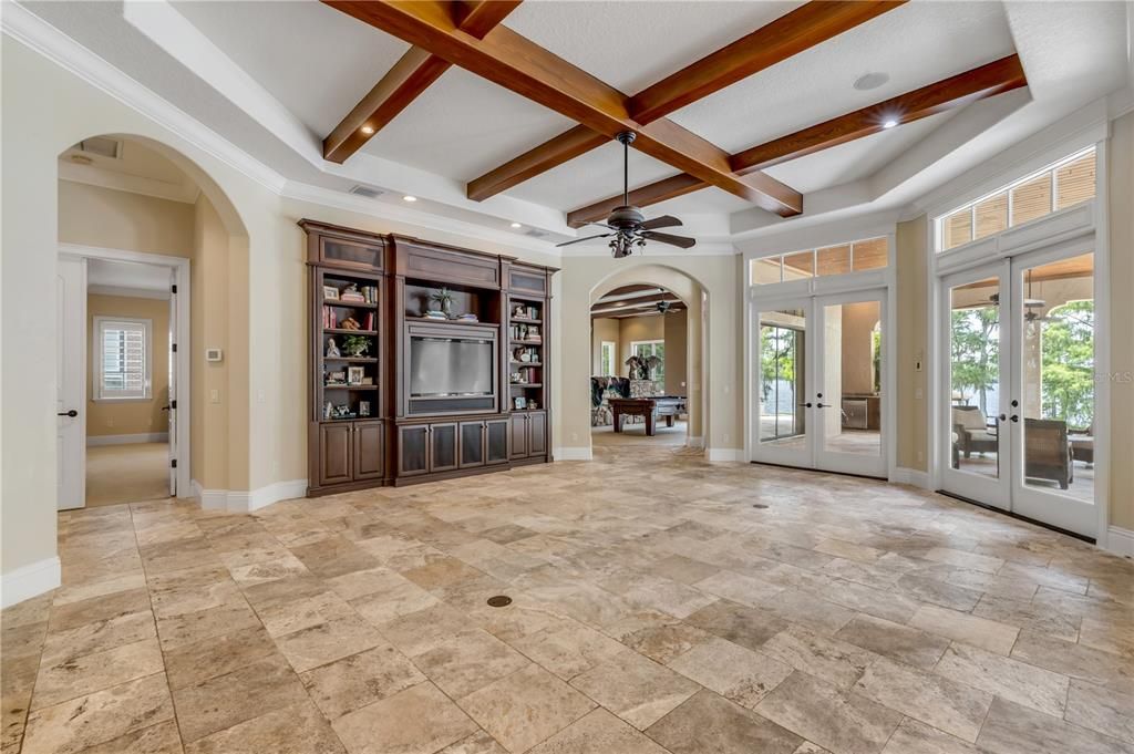 For Sale: $5,990,000 (7 beds, 5 baths, 7879 Square Feet)