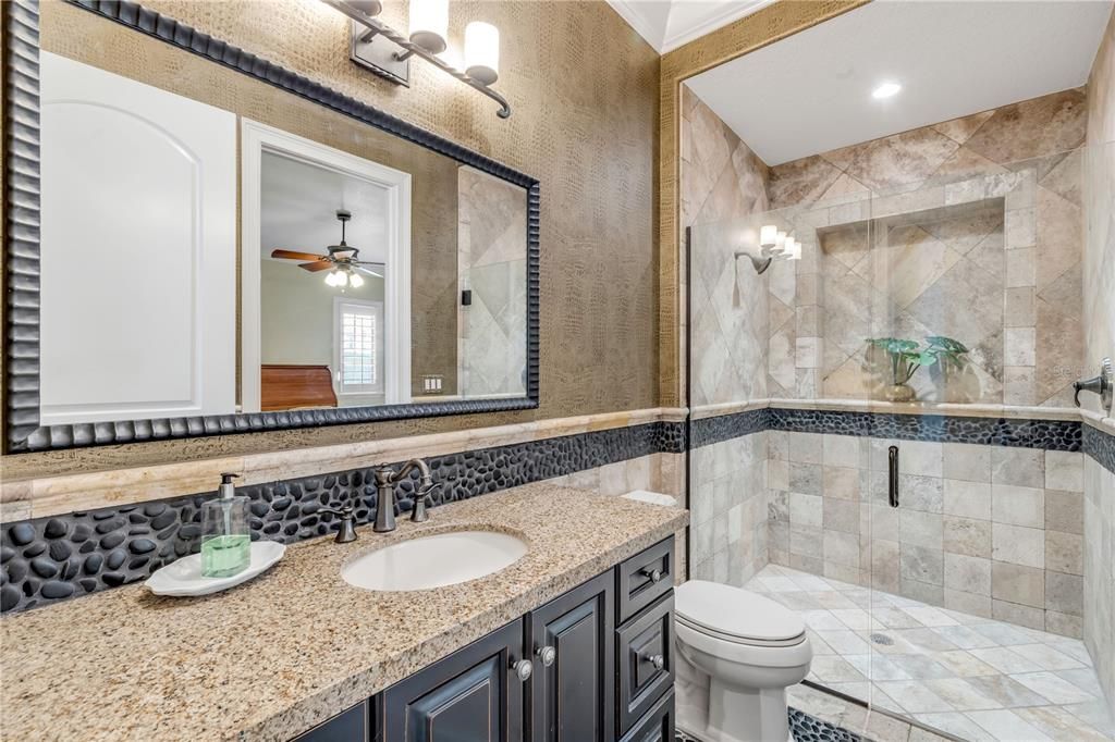 For Sale: $5,990,000 (7 beds, 5 baths, 7879 Square Feet)