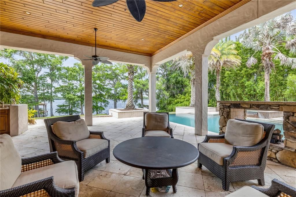 For Sale: $5,990,000 (7 beds, 5 baths, 7879 Square Feet)