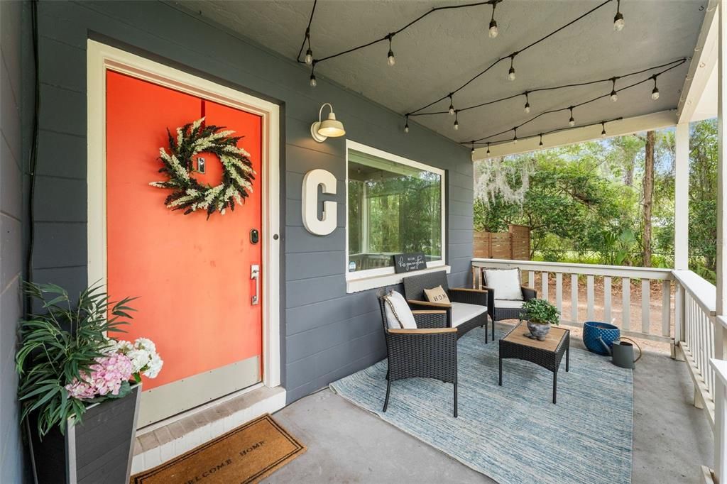For Sale: $220,000 (3 beds, 1 baths, 990 Square Feet)