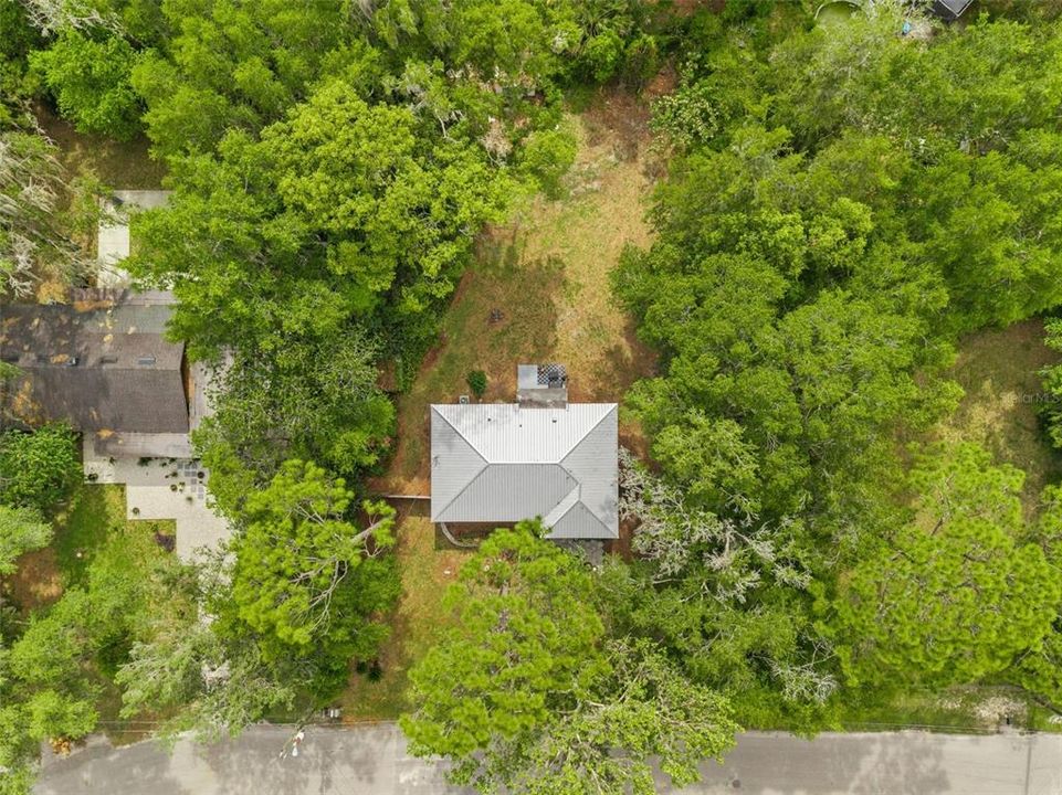 For Sale: $220,000 (3 beds, 1 baths, 990 Square Feet)