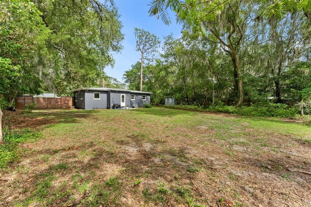 For Sale: $220,000 (3 beds, 1 baths, 990 Square Feet)