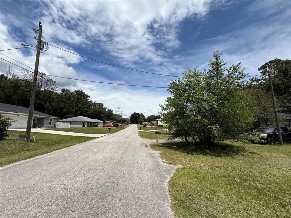 For Sale: $129,000 (3 beds, 2 baths, 984 Square Feet)