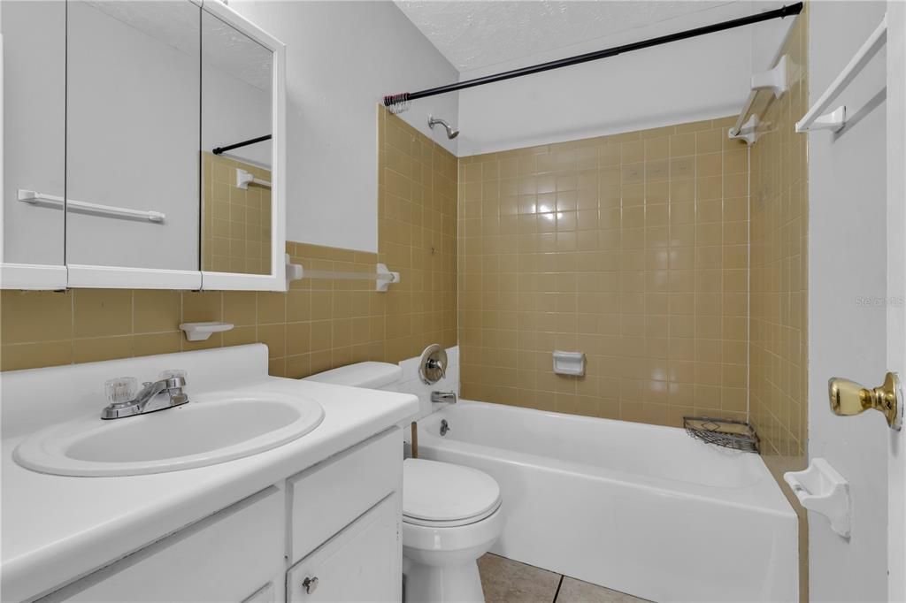 В аренду: $1,050 (1 спален, 1 ванн, 630 Квадратных фут)