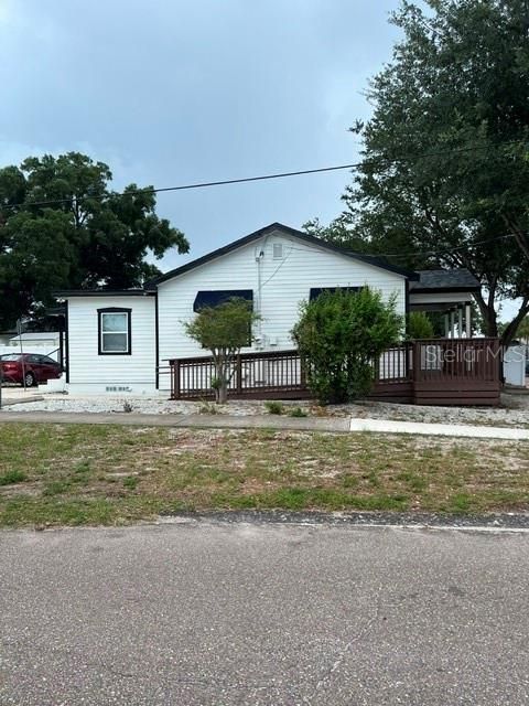 For Sale: $648,000 (0 beds, 0 baths, 1082 Square Feet)
