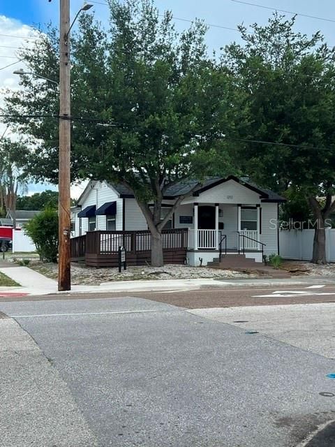For Sale: $648,000 (0 beds, 0 baths, 1082 Square Feet)