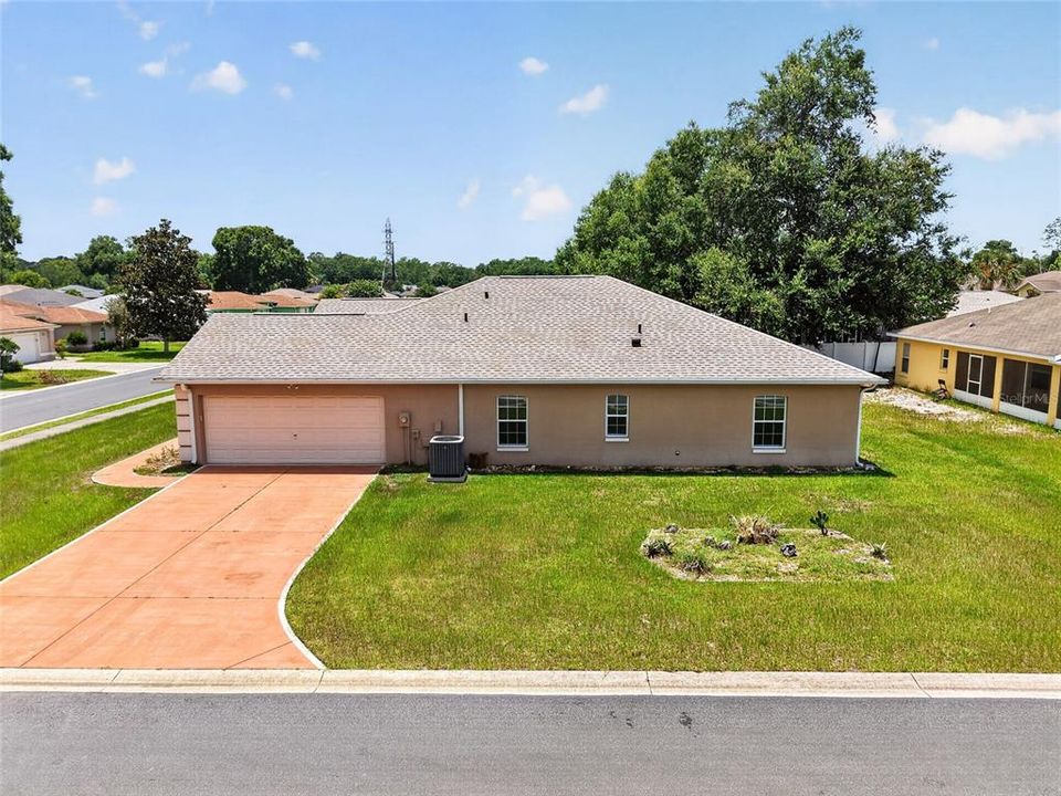 For Sale: $389,000 (3 beds, 2 baths, 2892 Square Feet)