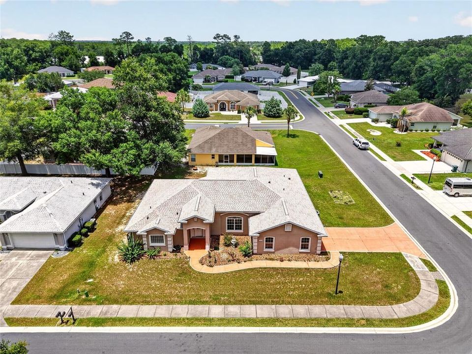 For Sale: $389,000 (3 beds, 2 baths, 2892 Square Feet)