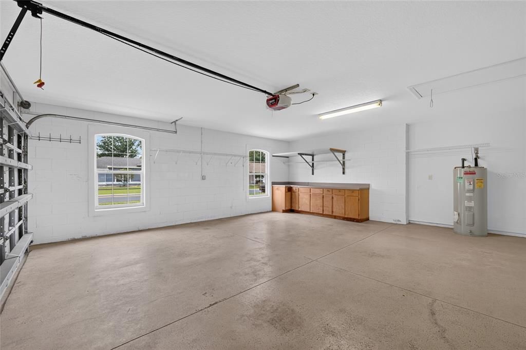 For Sale: $389,000 (3 beds, 2 baths, 2892 Square Feet)