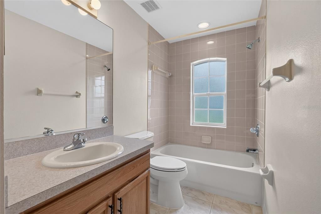 For Sale: $389,000 (3 beds, 2 baths, 2892 Square Feet)