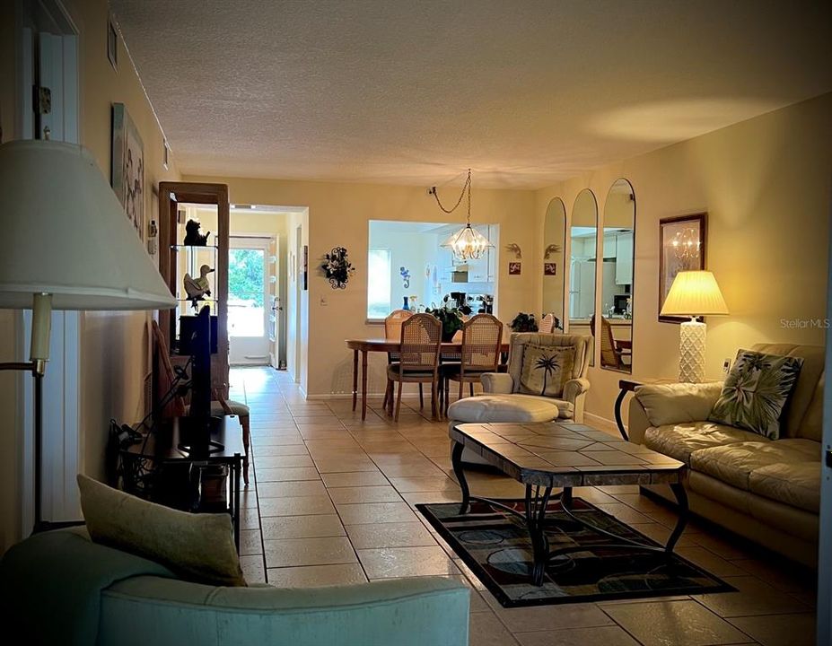 For Rent: $3,800 (2 beds, 2 baths, 1182 Square Feet)