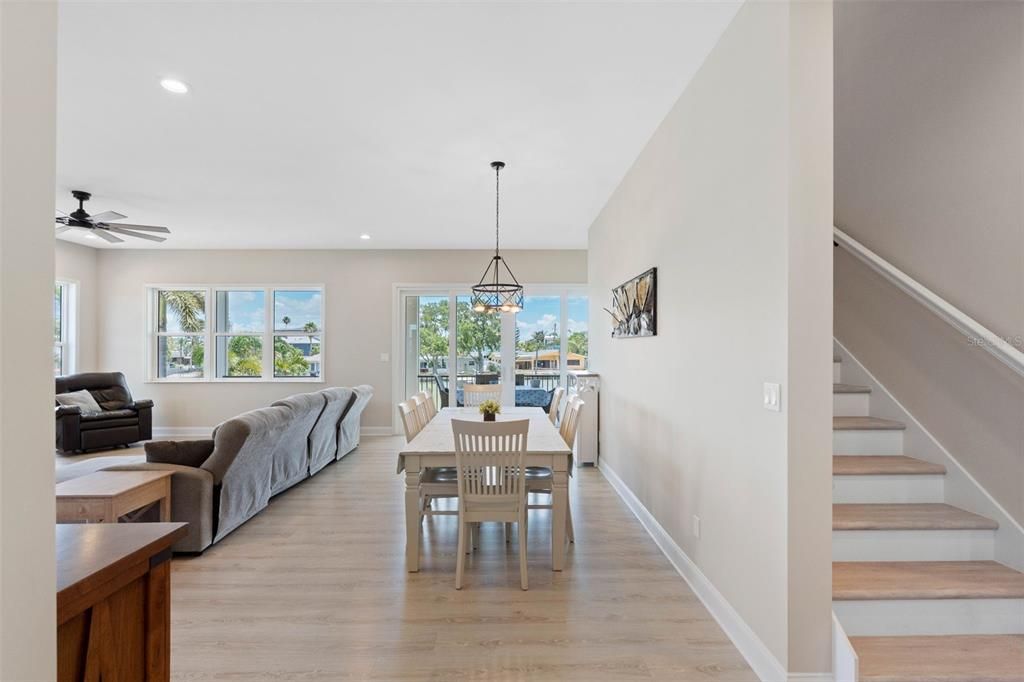 For Sale: $2,145,000 (4 beds, 4 baths, 2695 Square Feet)