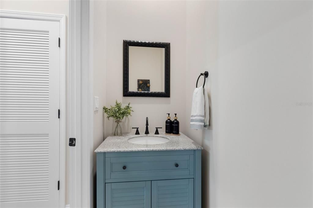 For Sale: $2,145,000 (4 beds, 4 baths, 2695 Square Feet)