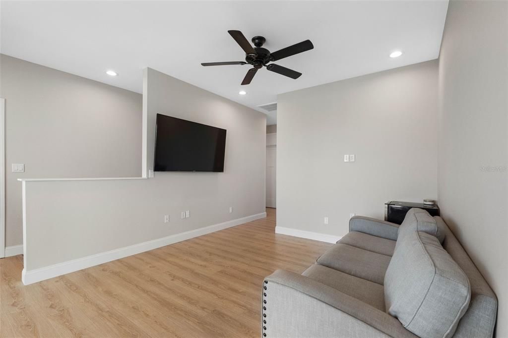 For Sale: $2,145,000 (4 beds, 4 baths, 2695 Square Feet)